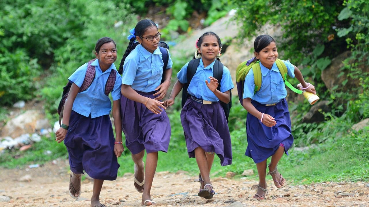 AP School Holidays 2025